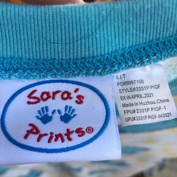 Saras' Prints Super-soft, one-piece pajamas with pig tail Size 10 Unisex - Picture 3 of 7